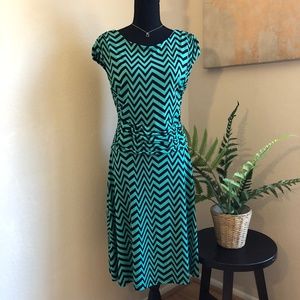Black/Teal Chevron Print Cap Sleeve Dress